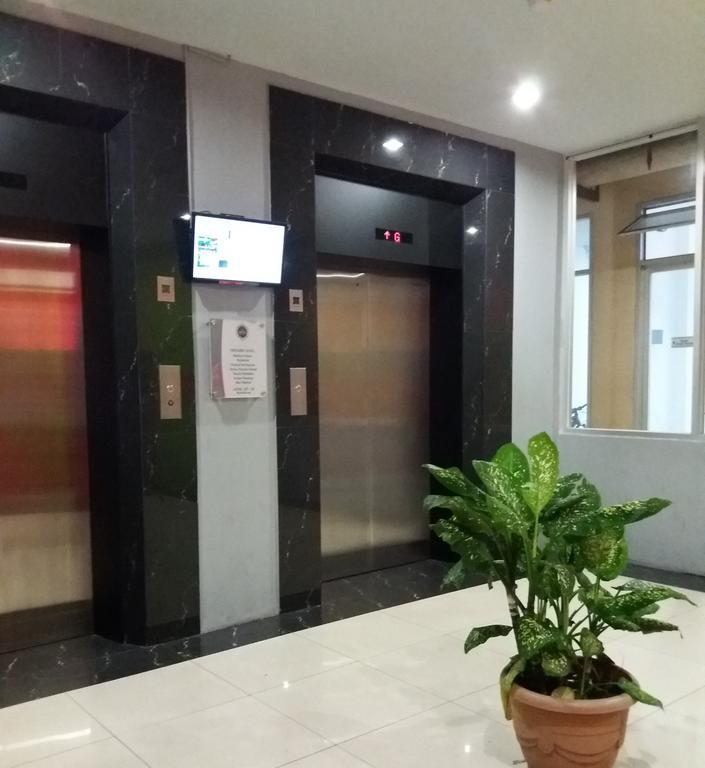 Ananda Apartments @ Suites Metro Cicadas Extérieur photo